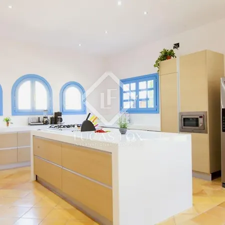 Casa Sitges Hills 度假居 *
