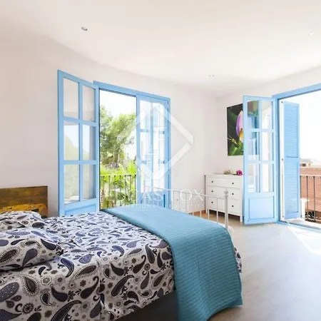 Casa Sitges Hills 度假居 *